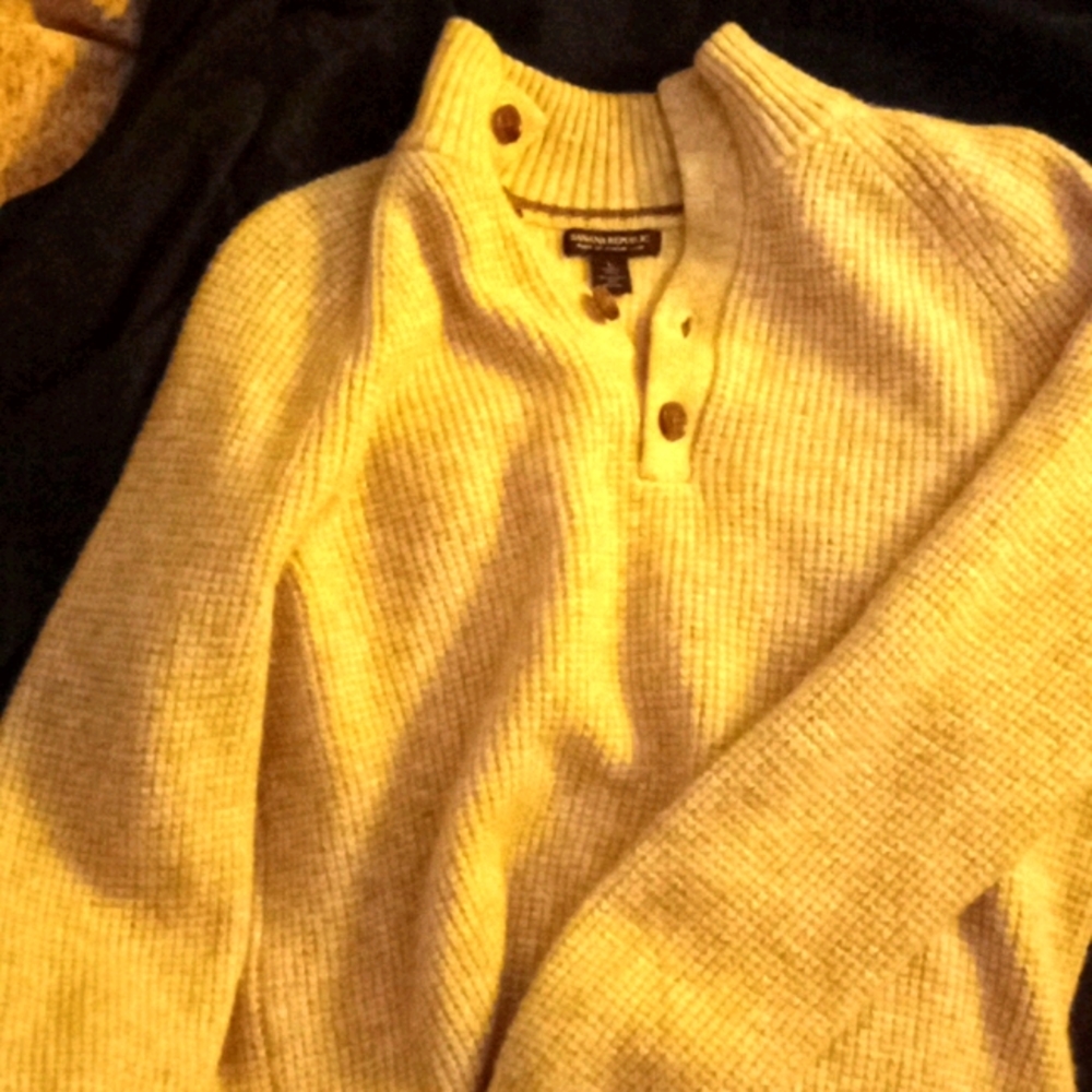 Banana Republic sweater